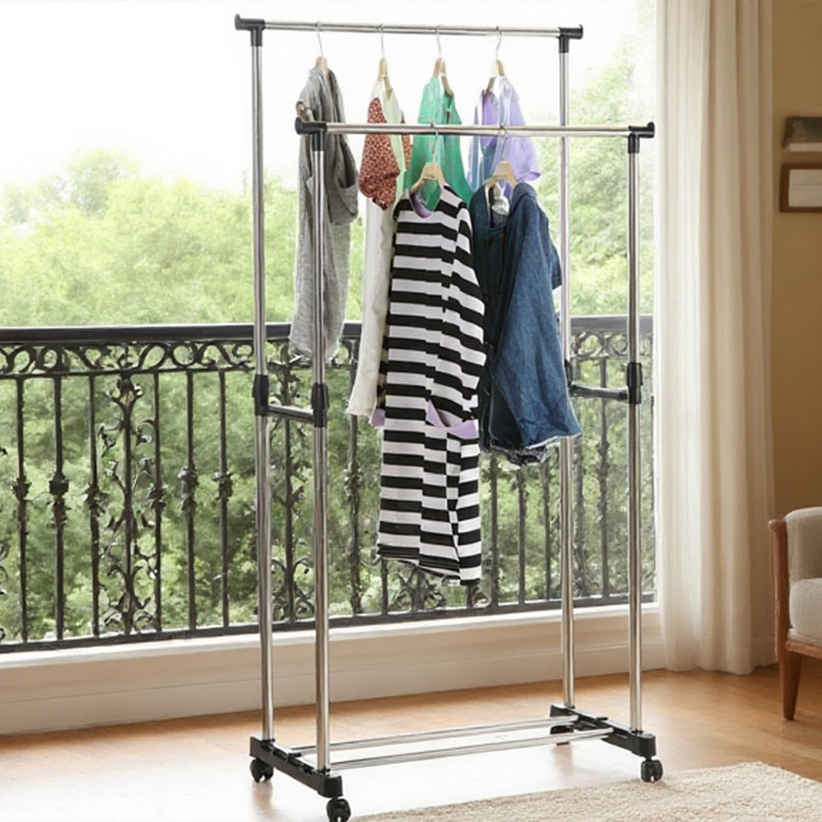 DECODEKO Perchero Burro Ropa con Ruedas, Material Acero Inoxidable, con Soporte para Zapatos, Fácil de Montar, Capacidad de carga máxima de 15 kg